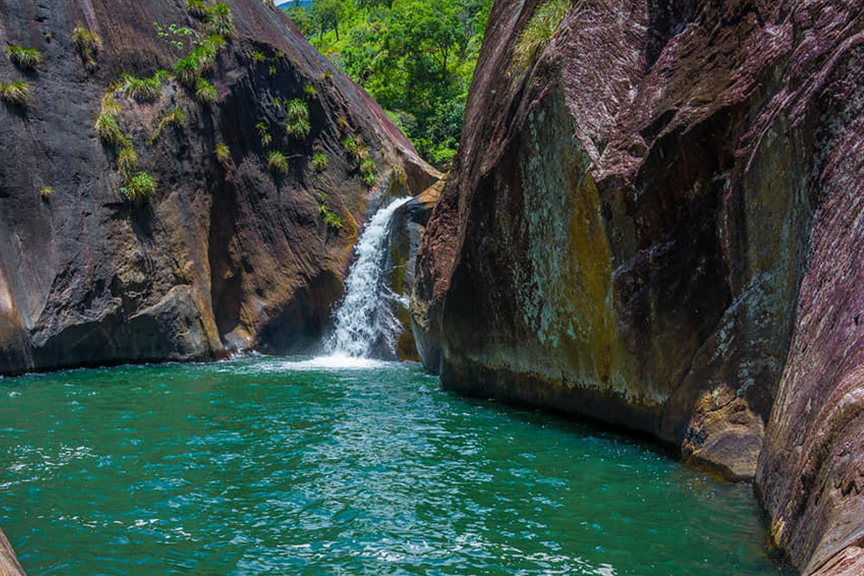 Pahanthudawa Falls